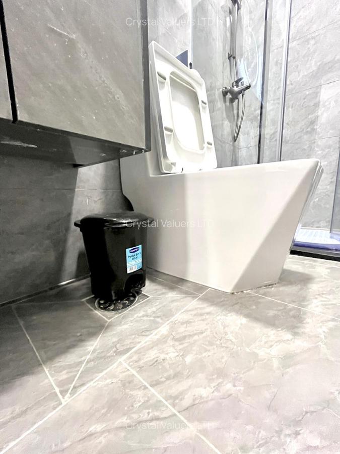 Serviced 2 Bed Apartment with En Suite in Lavington - 4