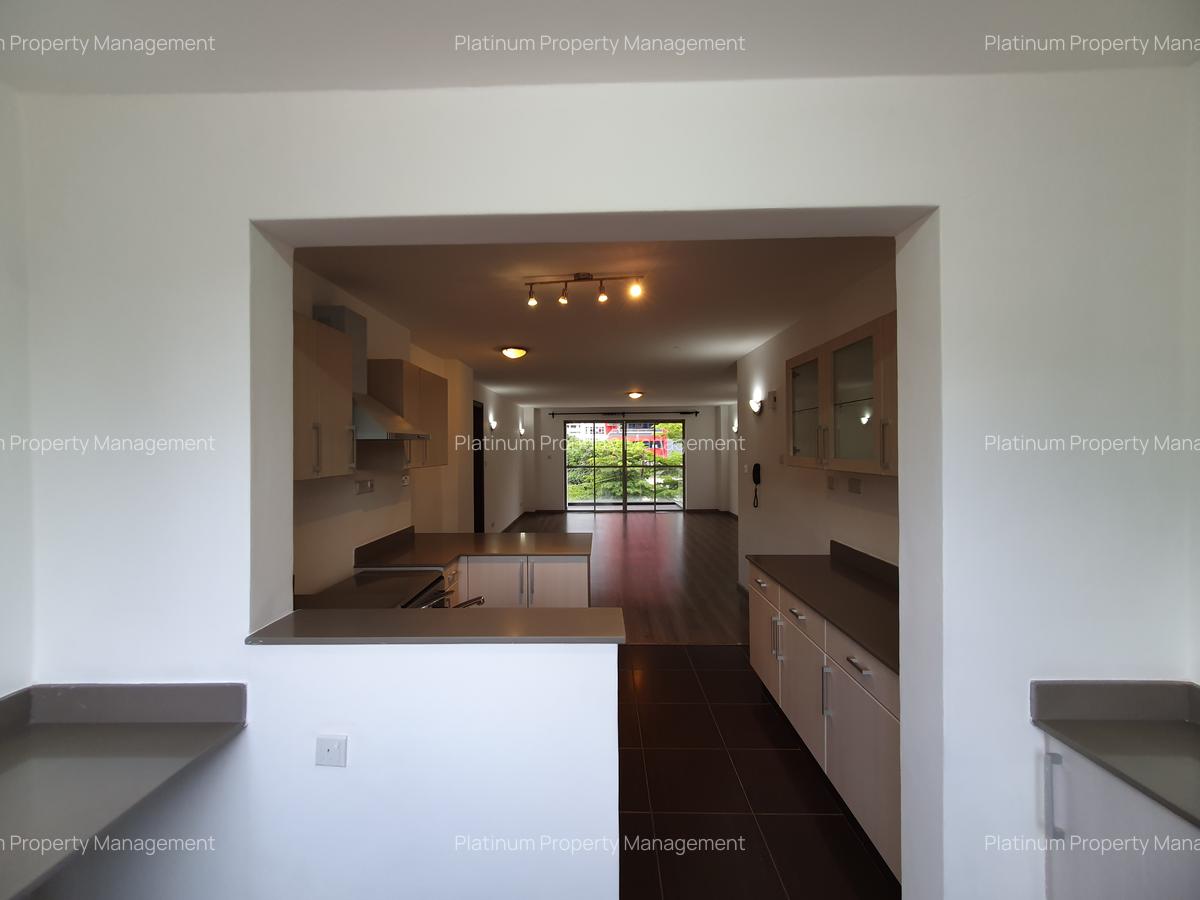 2 Bed Apartment with En Suite at Ojijo Road - 7