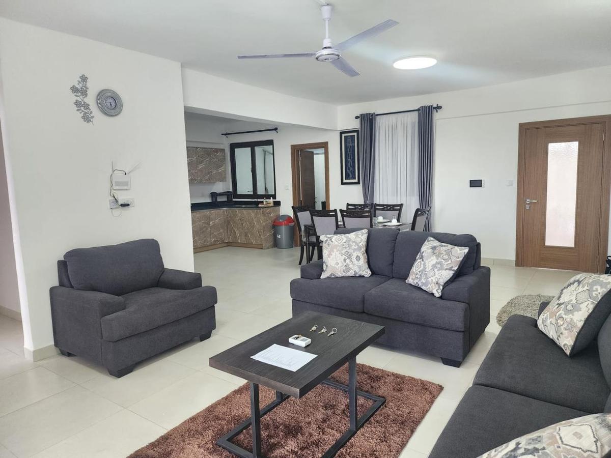 Furnished 3 Bed Apartment with En Suite at Lantana Road - 1