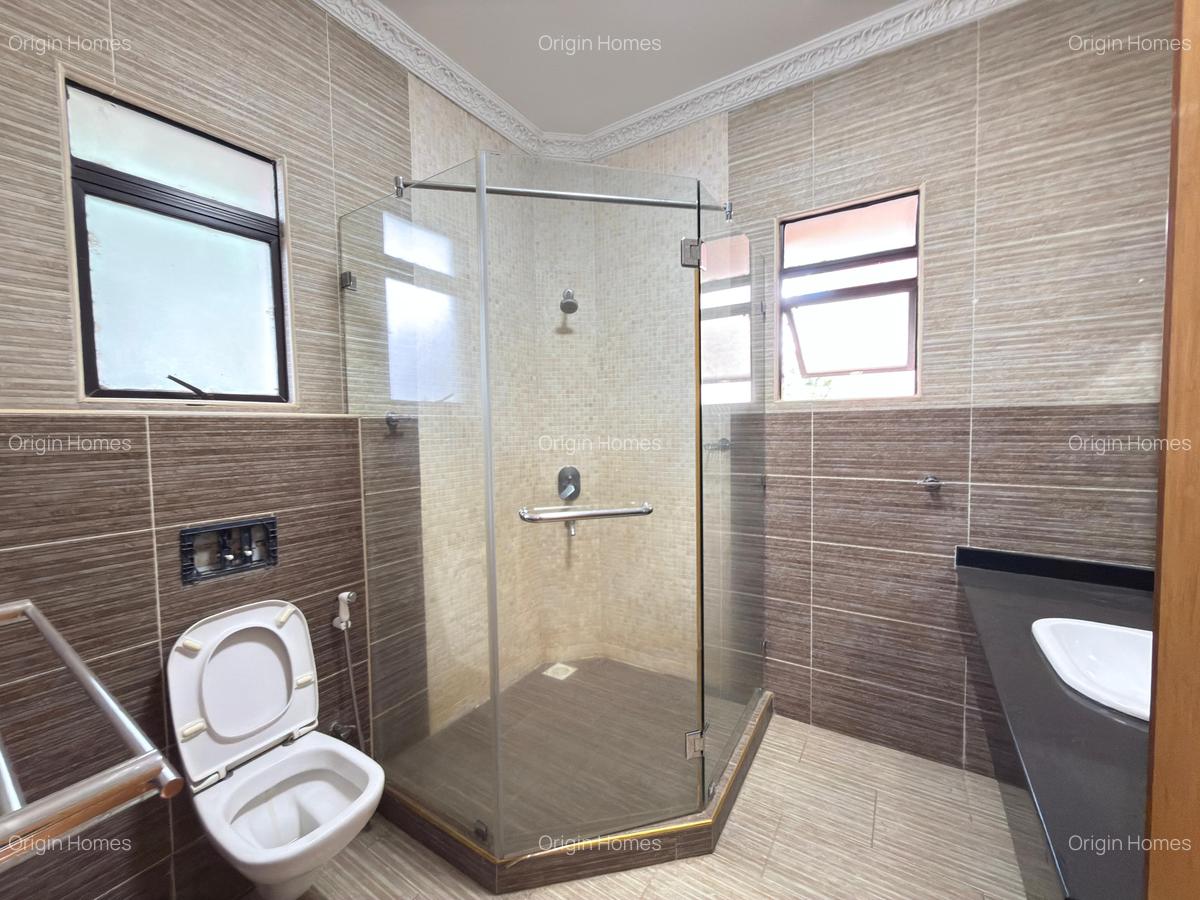 4 Bed Apartment with En Suite at Rhapta Road - 7