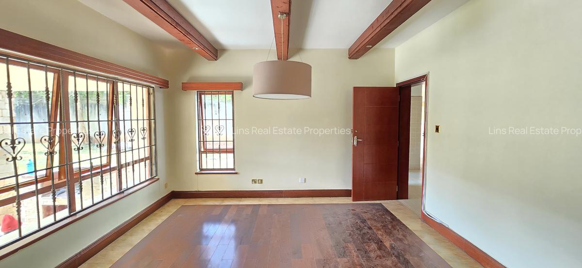 5 Bed Townhouse with En Suite in Runda - 7