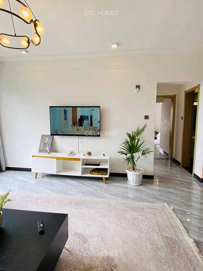 Furnished 2 Bed Apartment with En Suite at Wood Avenue - 6