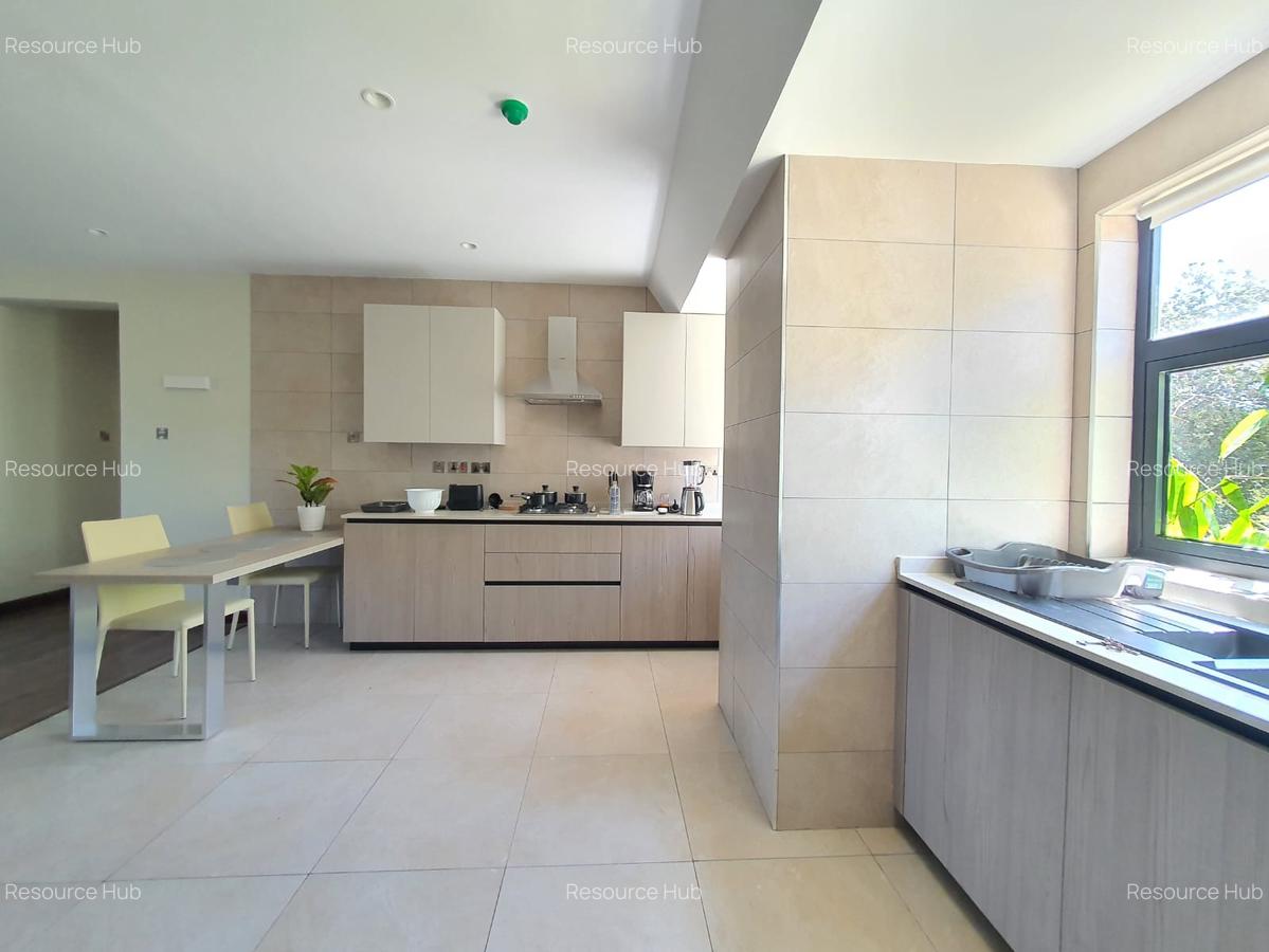 Serviced 2 Bed Apartment with En Suite at Kitisuru - 11