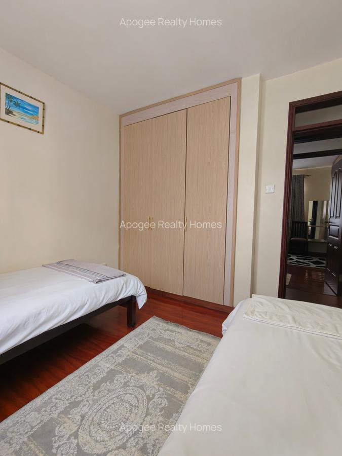 Serviced 2 Bed Apartment with En Suite at Fourways Junction Estate - 14