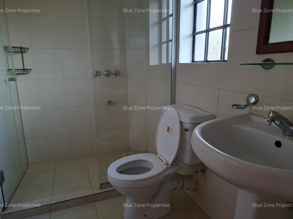 5 Bed Townhouse with En Suite at Off Ruaka Rd - 15