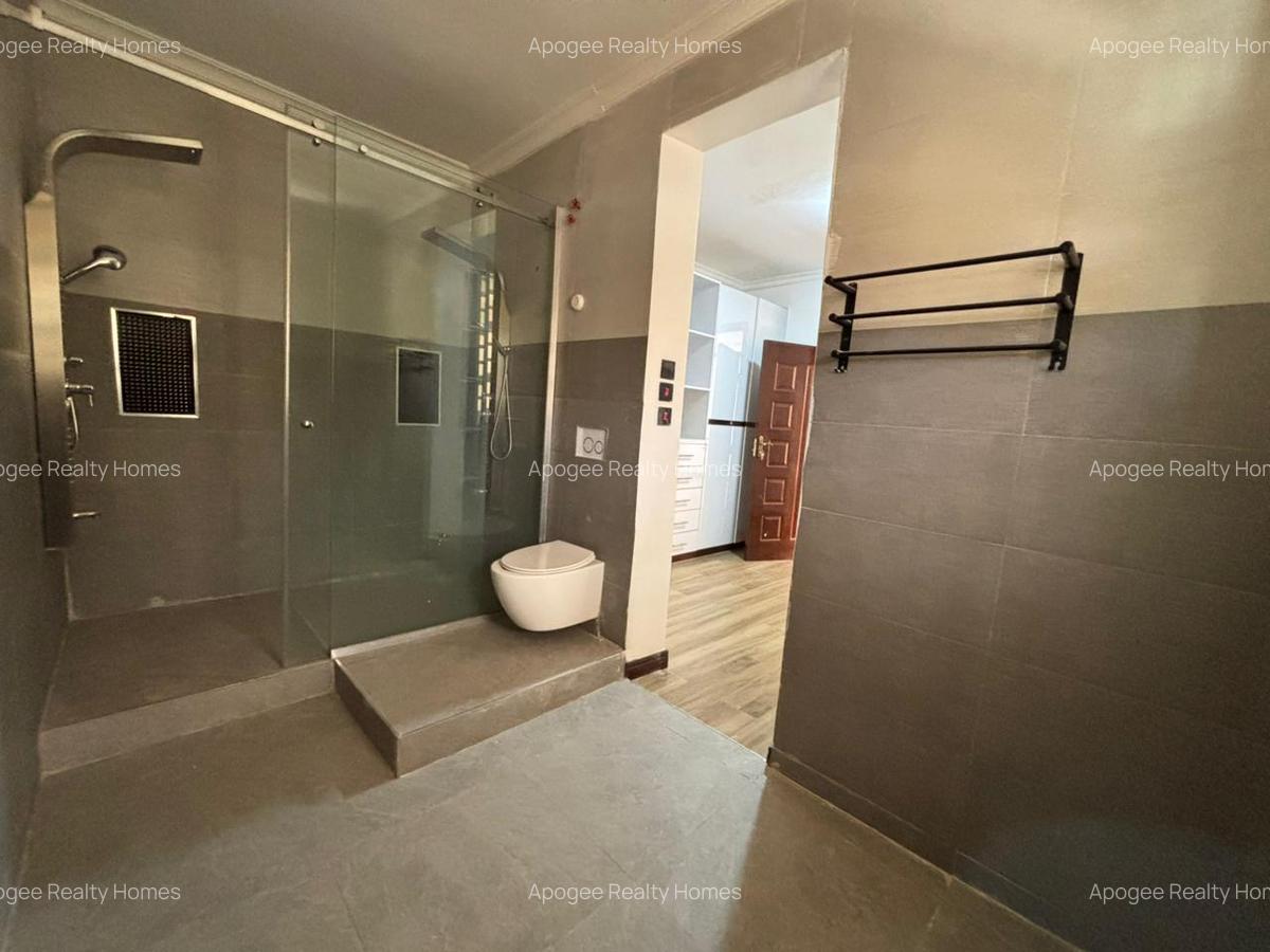 5 Bed House with En Suite at Thika Road - 11