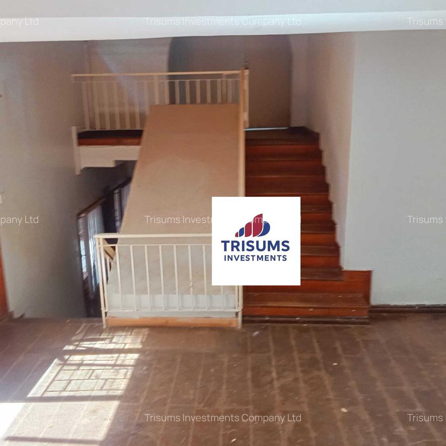7 Bed House with En Suite at Pqpq+5Mc - 11