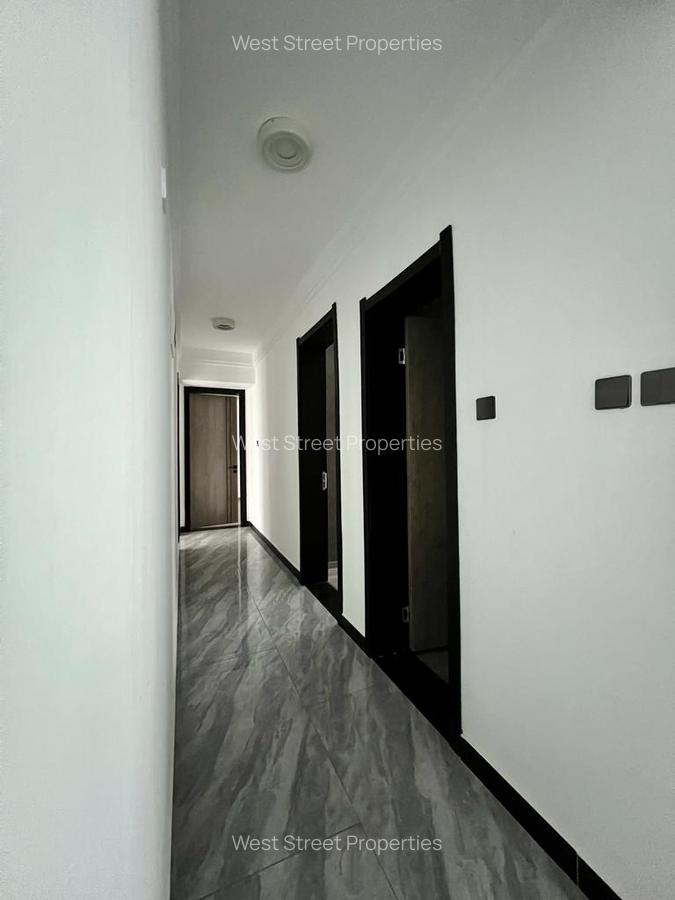 3 Bed Apartment with En Suite at Kileleshwa - 5