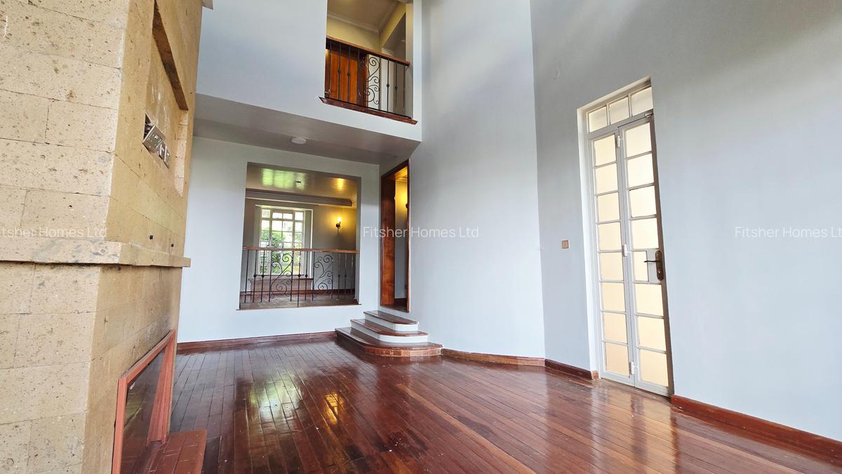 4 Bed House with En Suite in Runda - 8