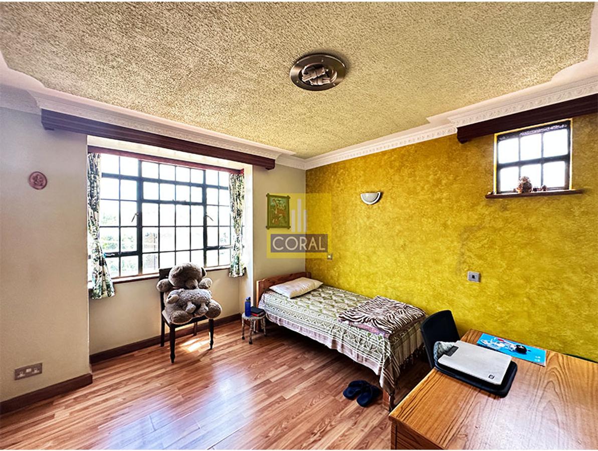 4 Bed Apartment with Parking in Kileleshwa - 12