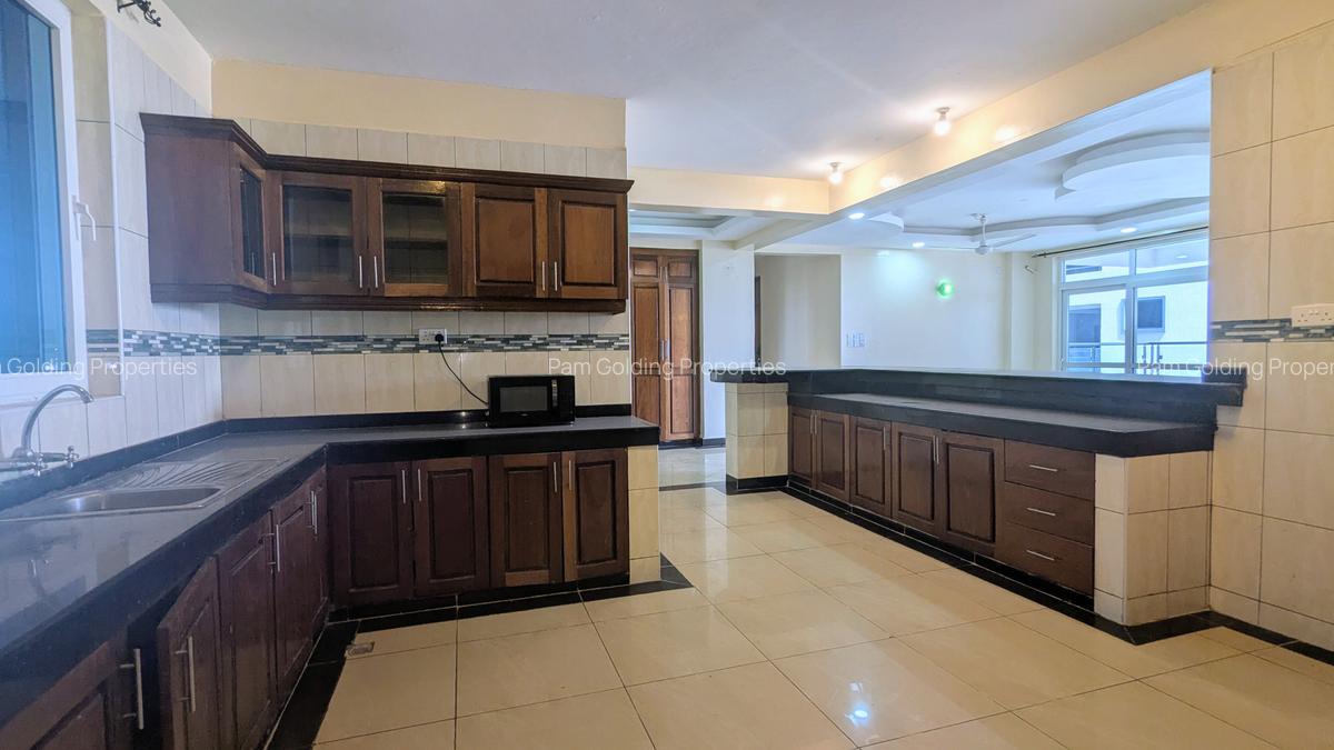 4 Bed Apartment with En Suite at Mwamba Drive - 1