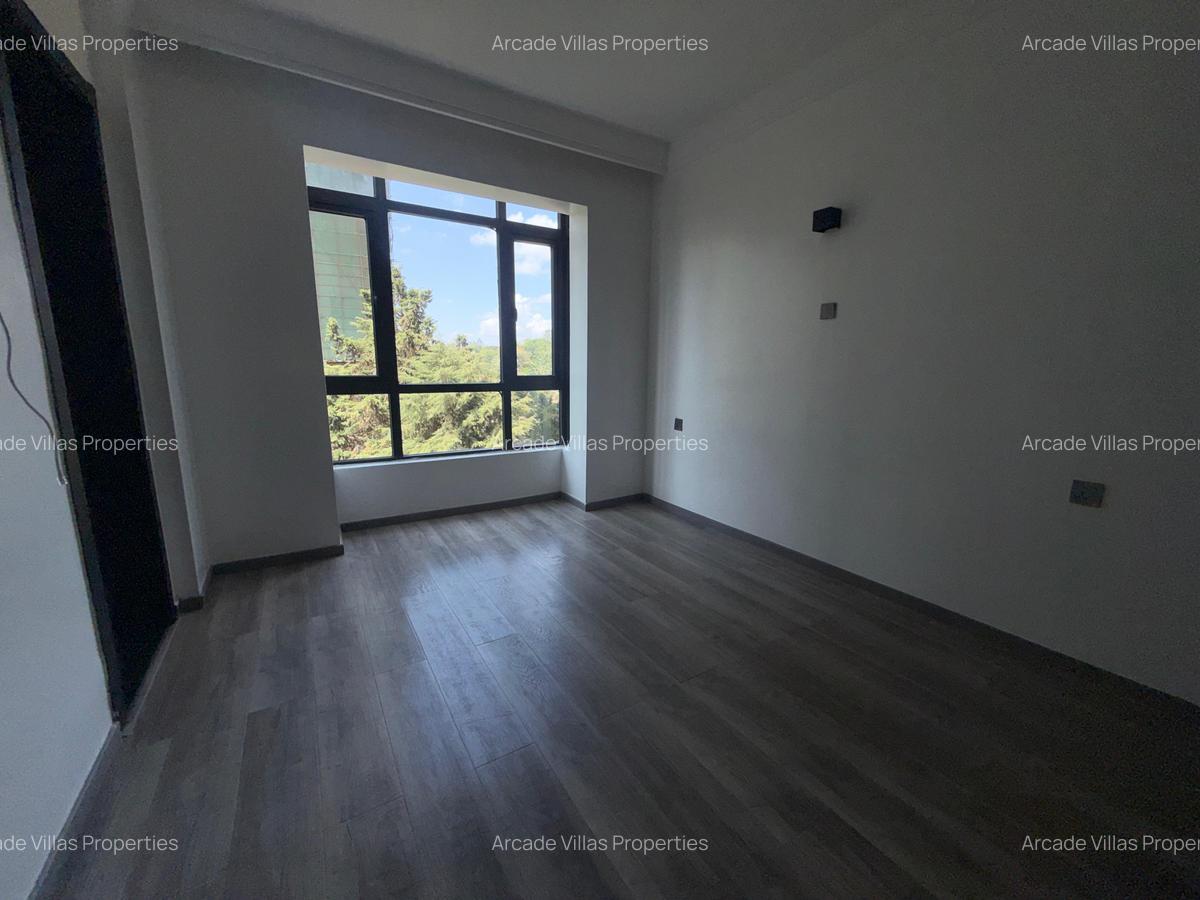 3 Bed Apartment with En Suite in Kileleshwa - 19