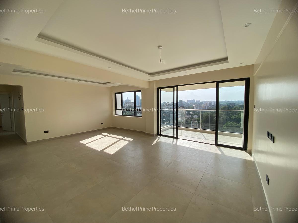 4 Bed Apartment with En Suite in General Mathenge - 4