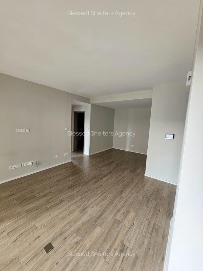 Serviced 2 Bed Apartment with En Suite in Nyari - 12