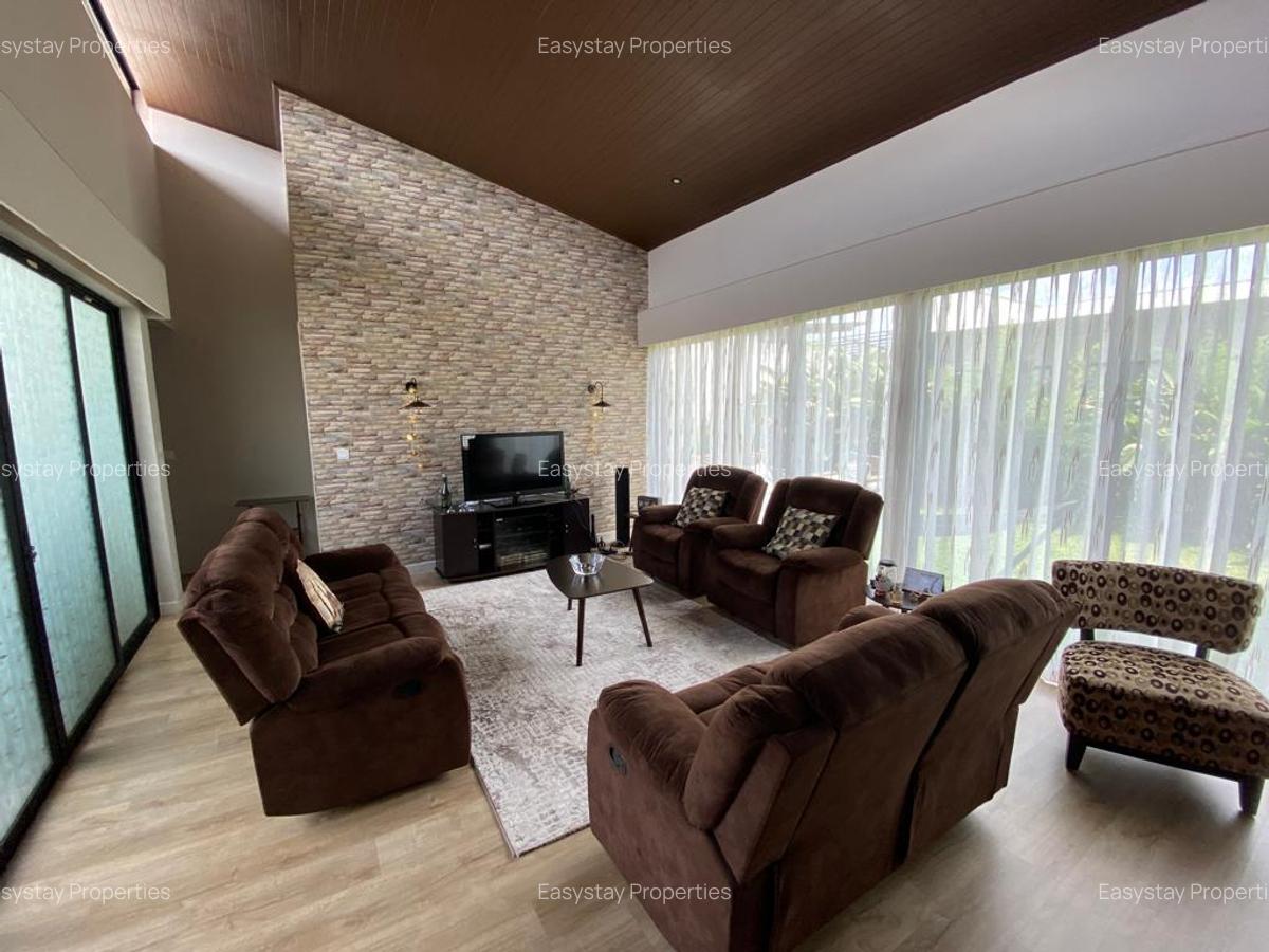 3 Bed Villa with En Suite in Runda - 3