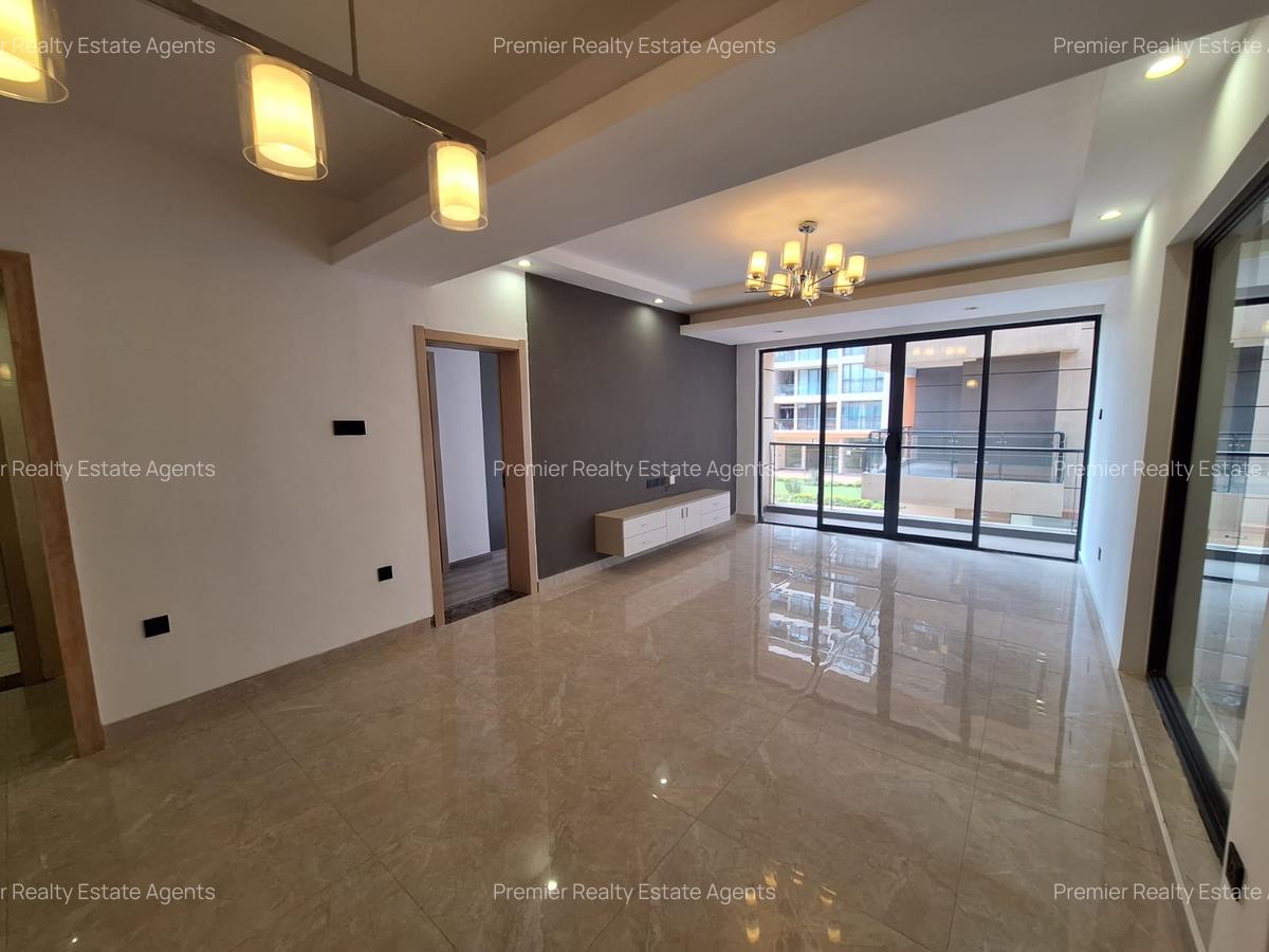 2 Bed Apartment with En Suite at Lavington - 15