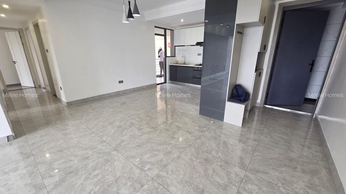 Serviced 3 Bed Apartment with En Suite in Kilimani - 3