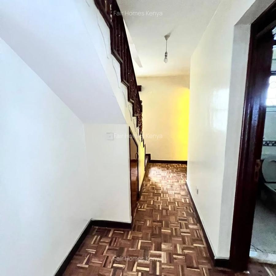 4 Bed Townhouse with En Suite at Convent Drive - 12