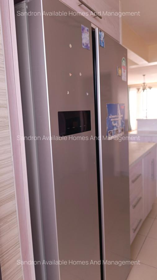 Serviced 3 Bed Apartment with En Suite in Brookside - 17
