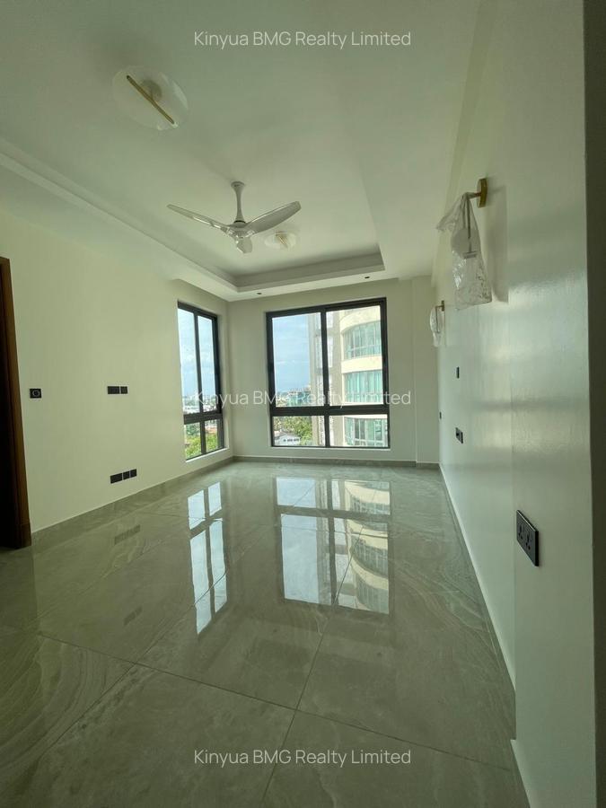 Serviced 3 Bed Apartment with En Suite in Nyali Area - 12