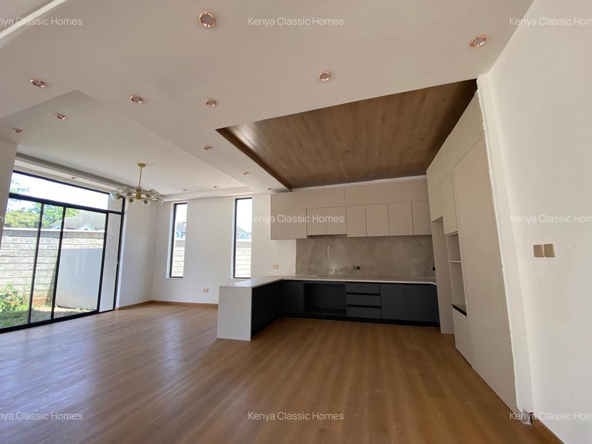 5 Bed Villa with En Suite at Lavington - 11