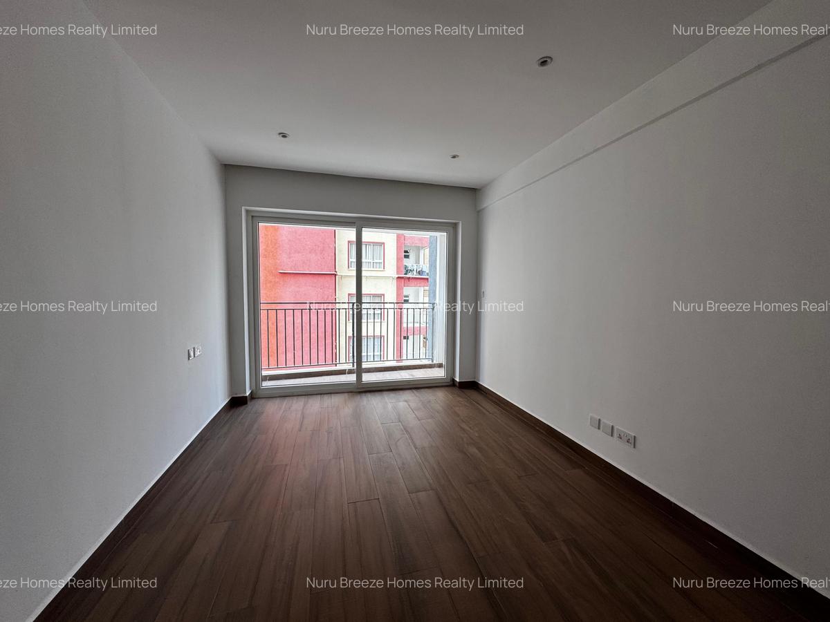 2 Bed Apartment with En Suite in General Mathenge - 4