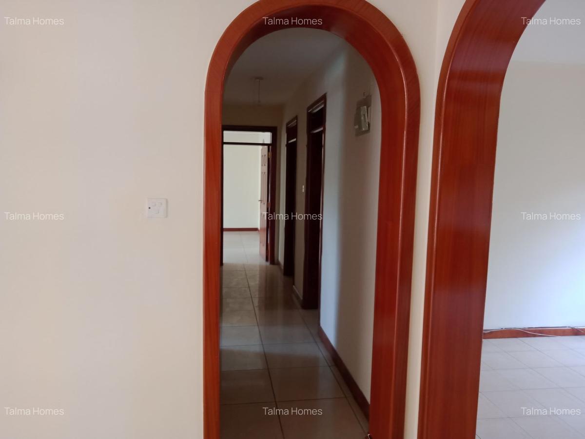 3 Bed Apartment with En Suite at Brookside - 6