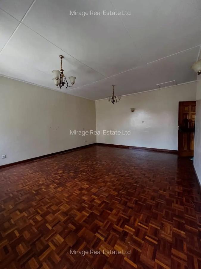 3 Bed Apartment with Staff Quarters in Kilimani - 9