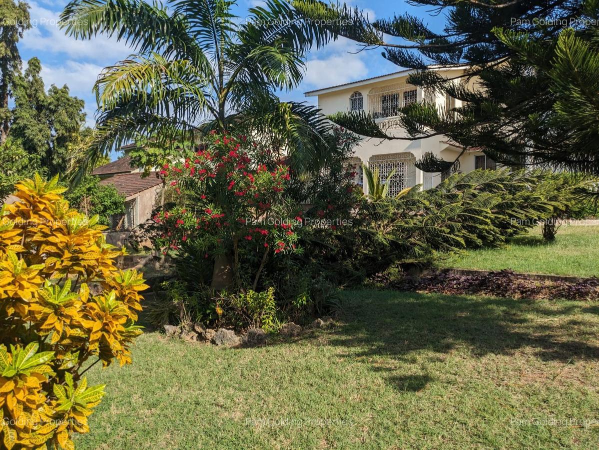 4 Bed Townhouse with En Suite in Nyali Area - 3