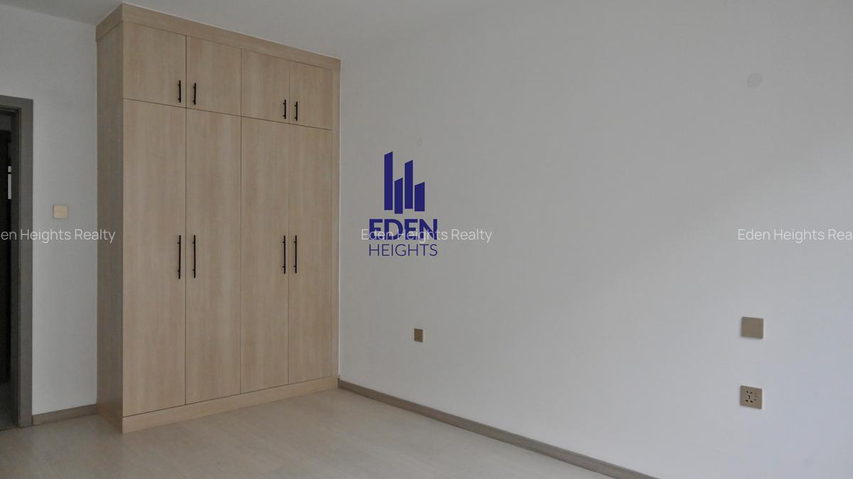 4 Bed Apartment with En Suite in Kilimani - 5