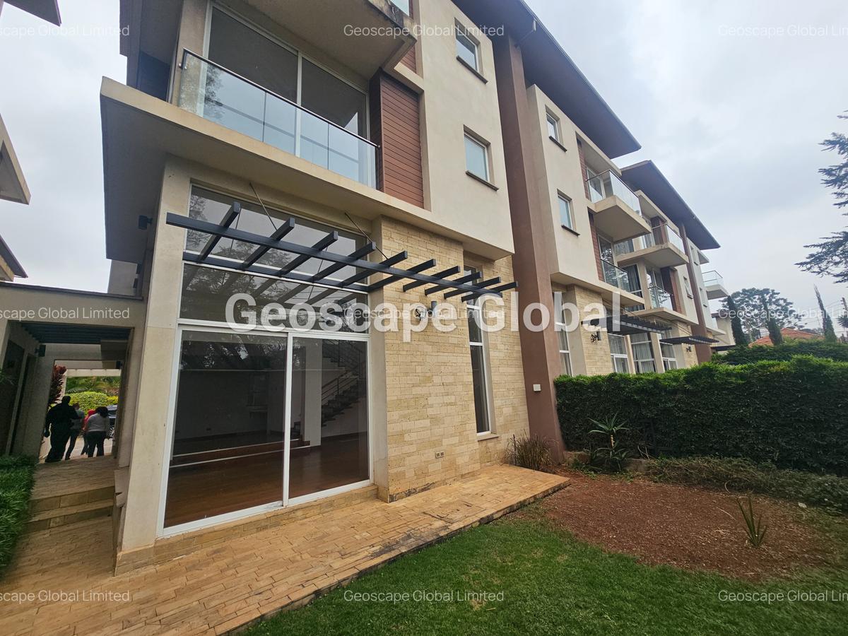 5 Bed Townhouse with En Suite in Lavington - 7