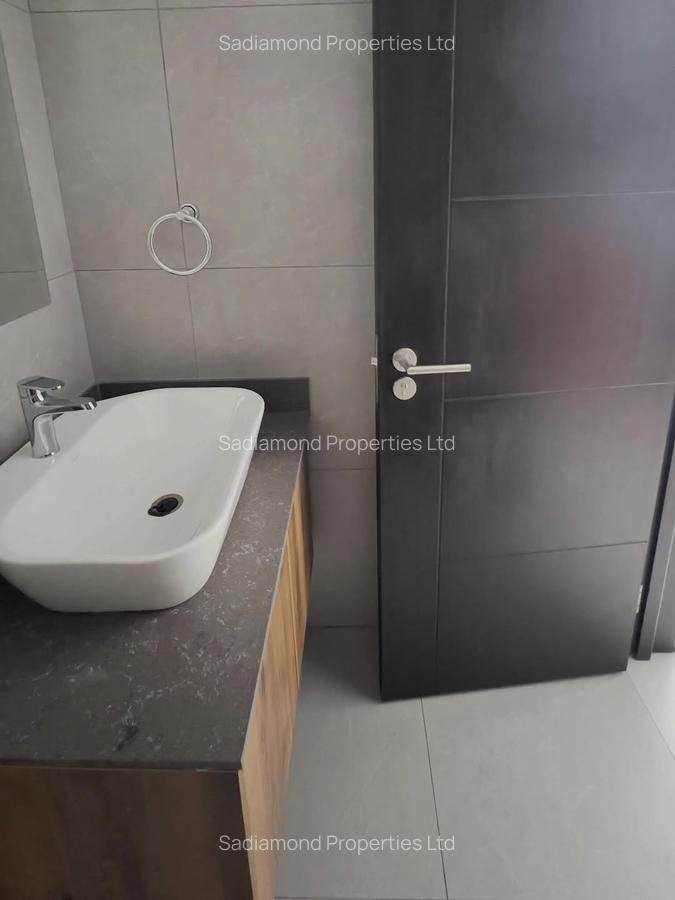 2 Bed Apartment with En Suite in General Mathenge - 2