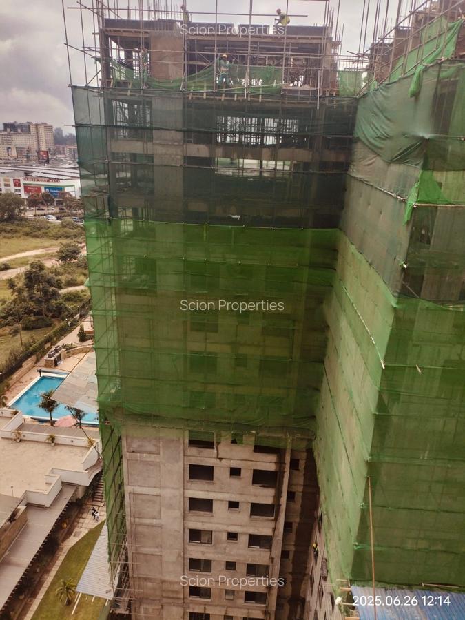 1 Bed Apartment with En Suite in Thika Road - 14