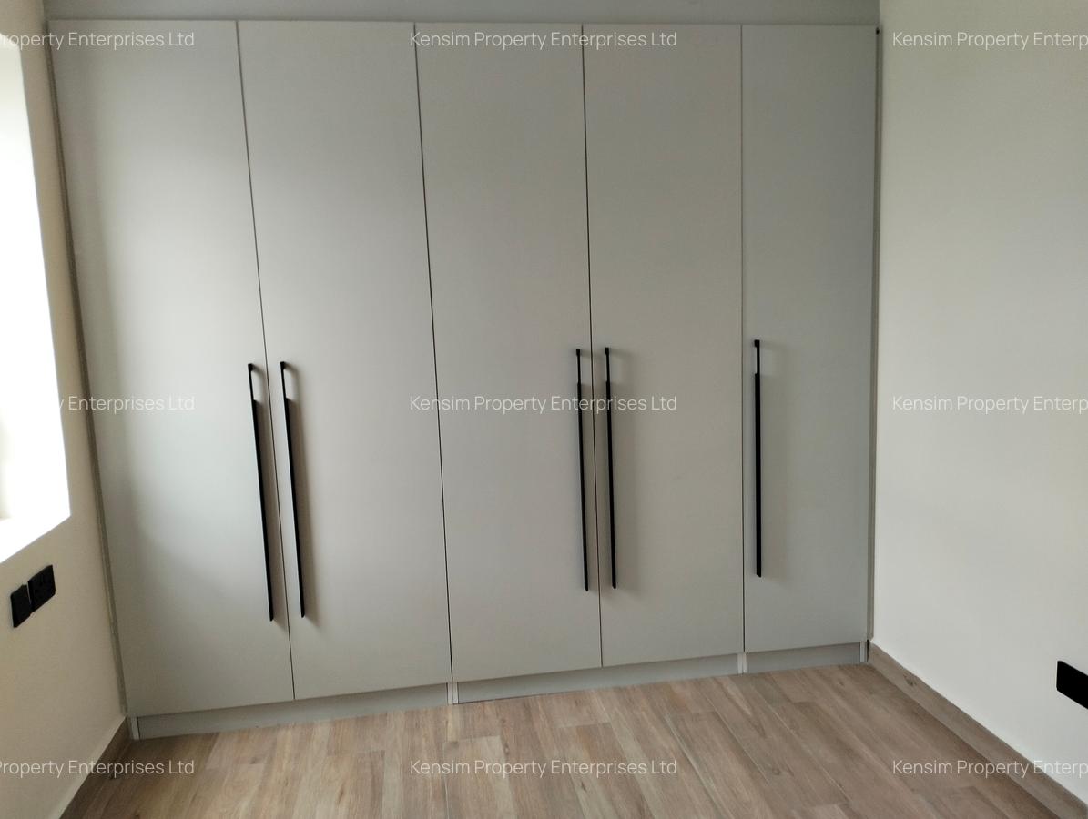 3 Bed Apartment with En Suite in Spring Valley - 8