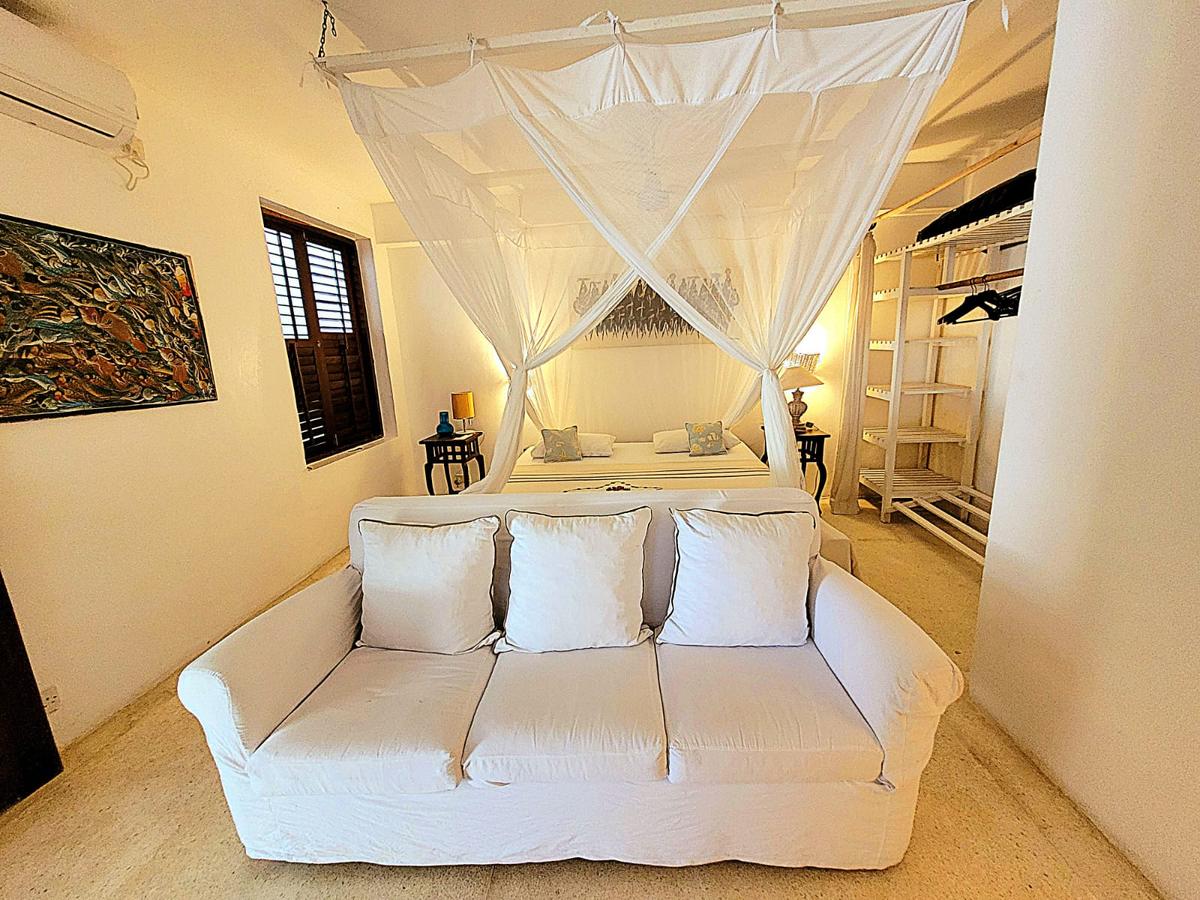 4 Bed Villa with En Suite in Diani - 16