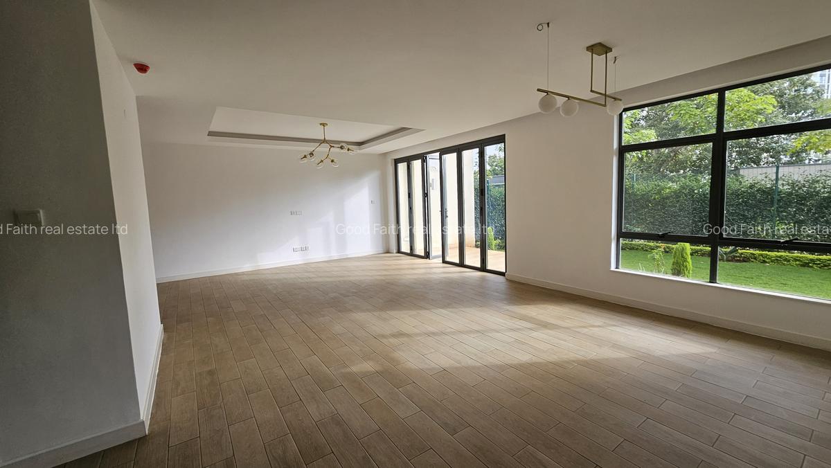 4 Bed Apartment with En Suite at Two Rivers - 4