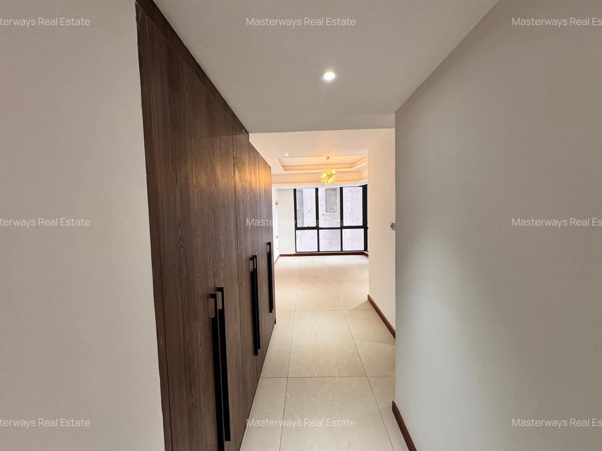 Serviced 3 Bed Apartment with En Suite in Riverside - 14