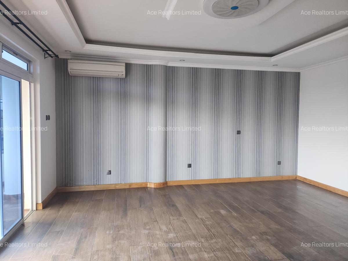 4 Bed Apartment with En Suite at Siaya Road - 15