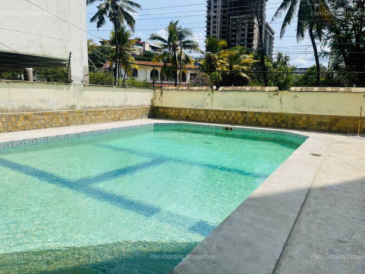 3 Bed Apartment with En Suite at Oceanic Road - 14