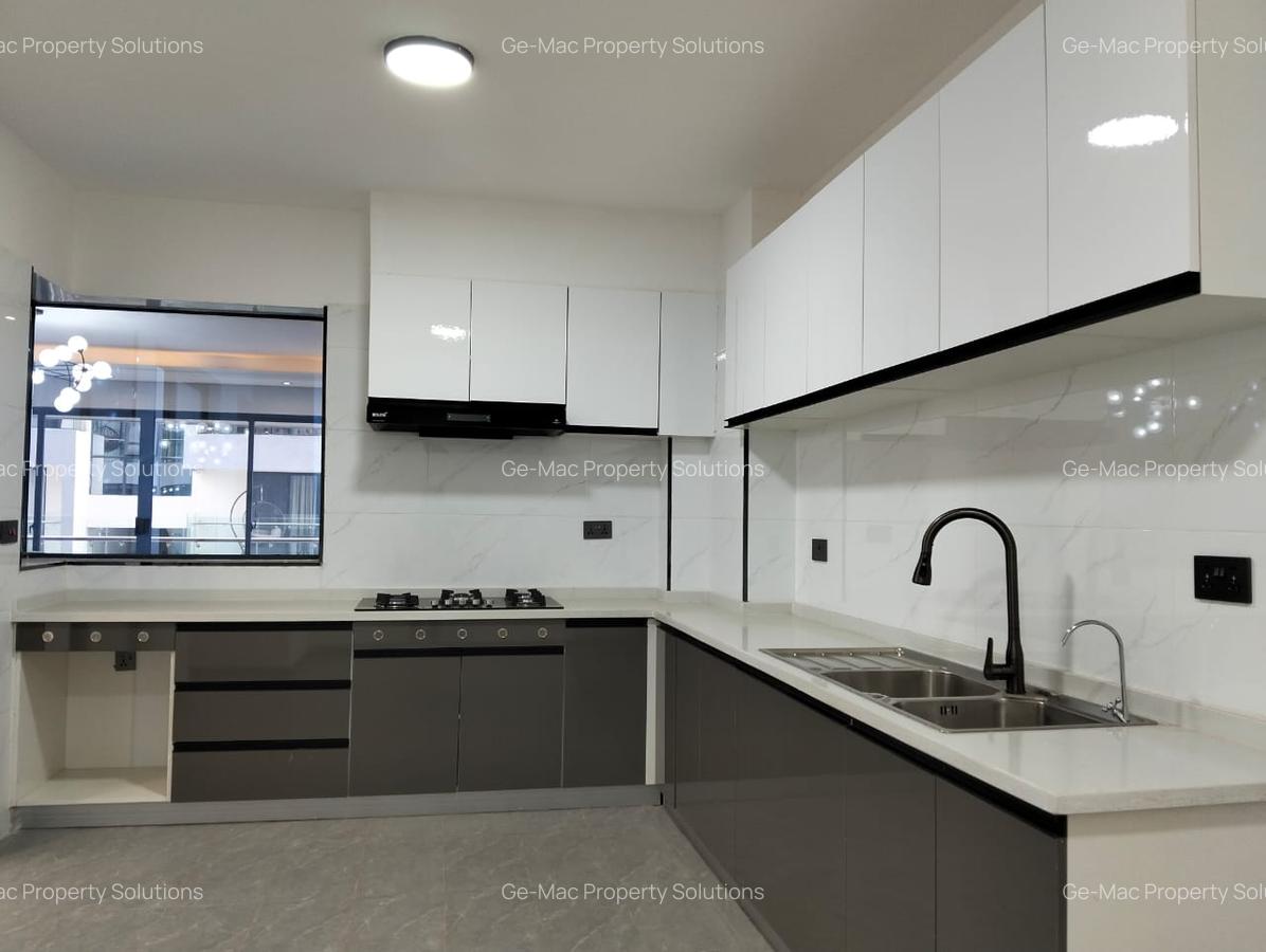 Furnished 4 Bed Apartment with En Suite in Kileleshwa - 11