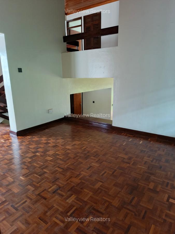 4 Bed Townhouse with En Suite at Kileleshwa - 6