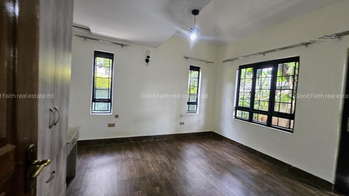 3 Bed House with En Suite in Runda - 7