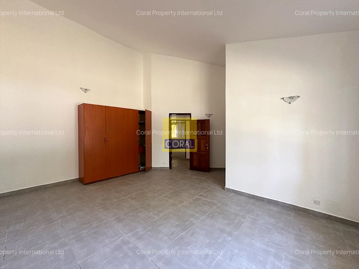 6,000 ft² Commercial Property in Karen - 5