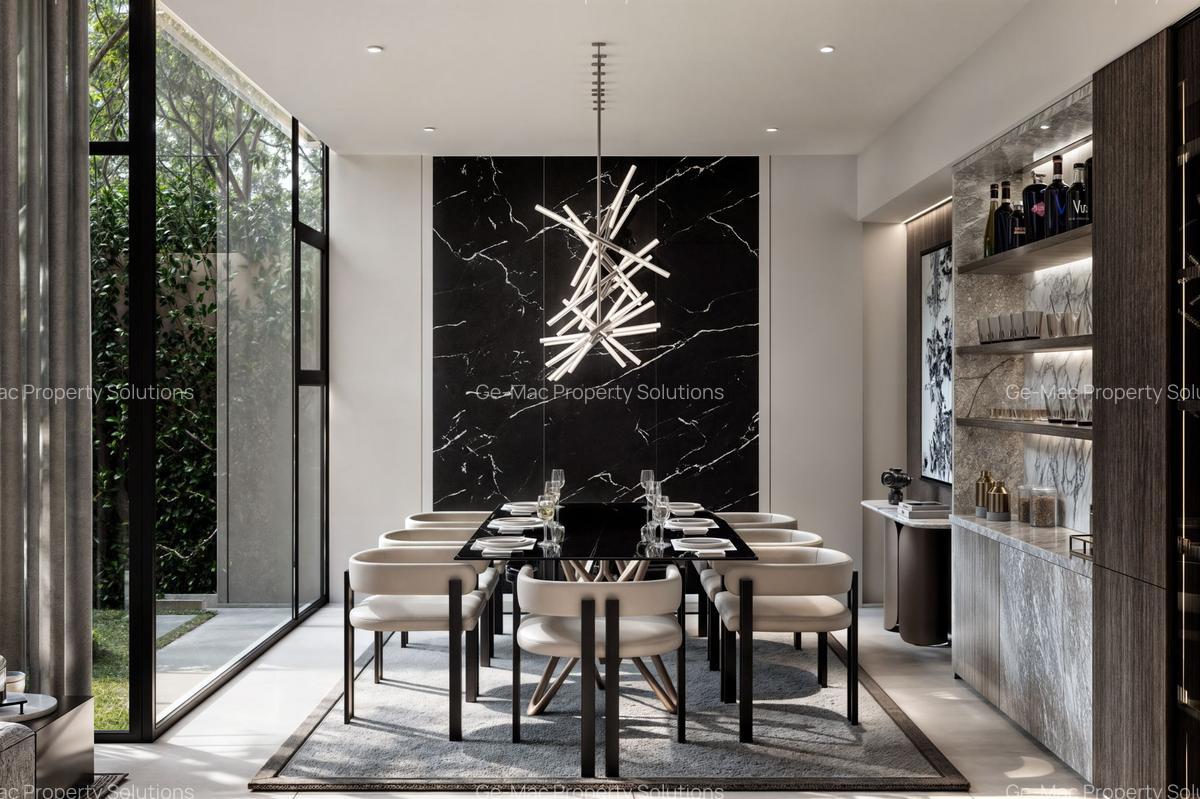 5 Bed House with En Suite in Lavington - 8