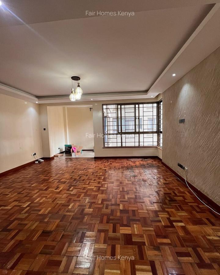1 Bed Apartment with En Suite at Othaya Road - 8