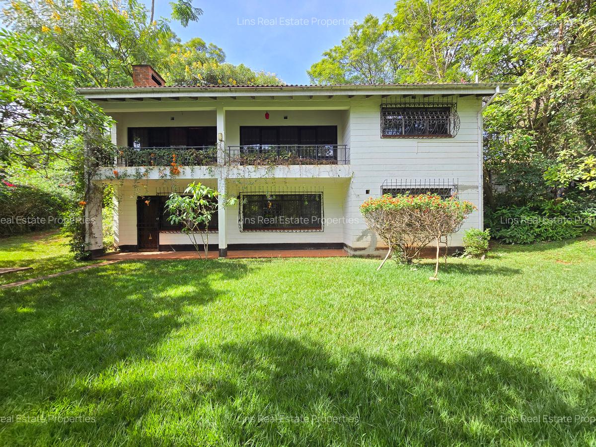 4 Bed House with En Suite in Runda - 1