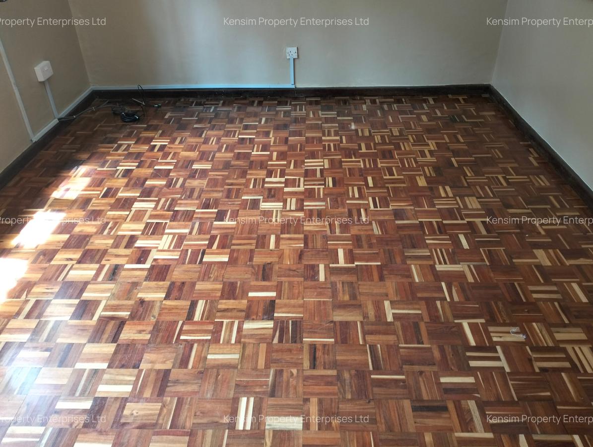 4 Bed Townhouse with En Suite in Kilimani - 3