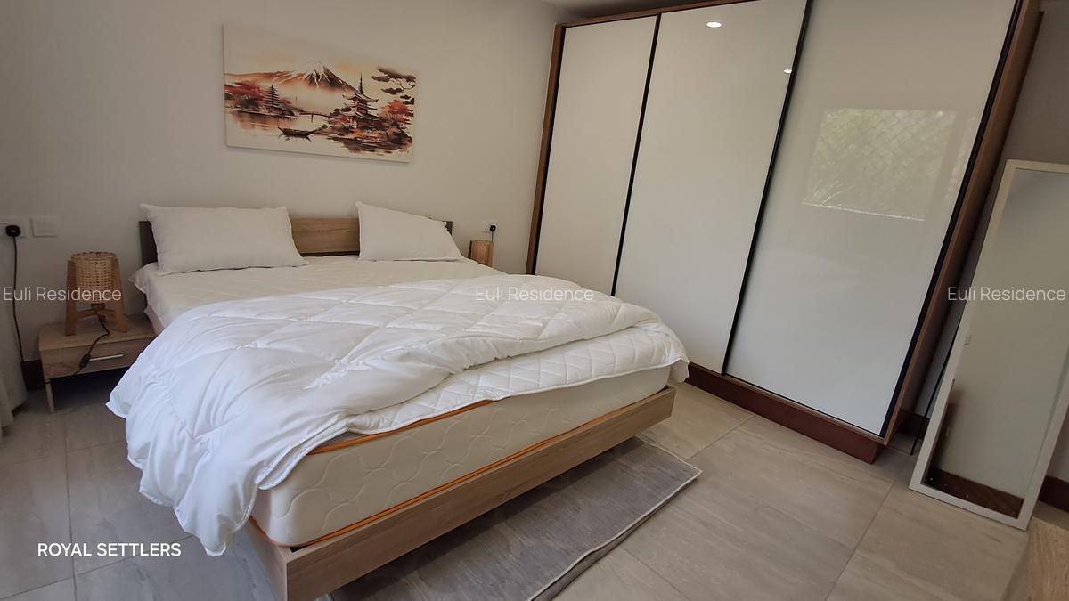 Furnished 2 Bed Apartment with En Suite at Rhapta Rd - 10