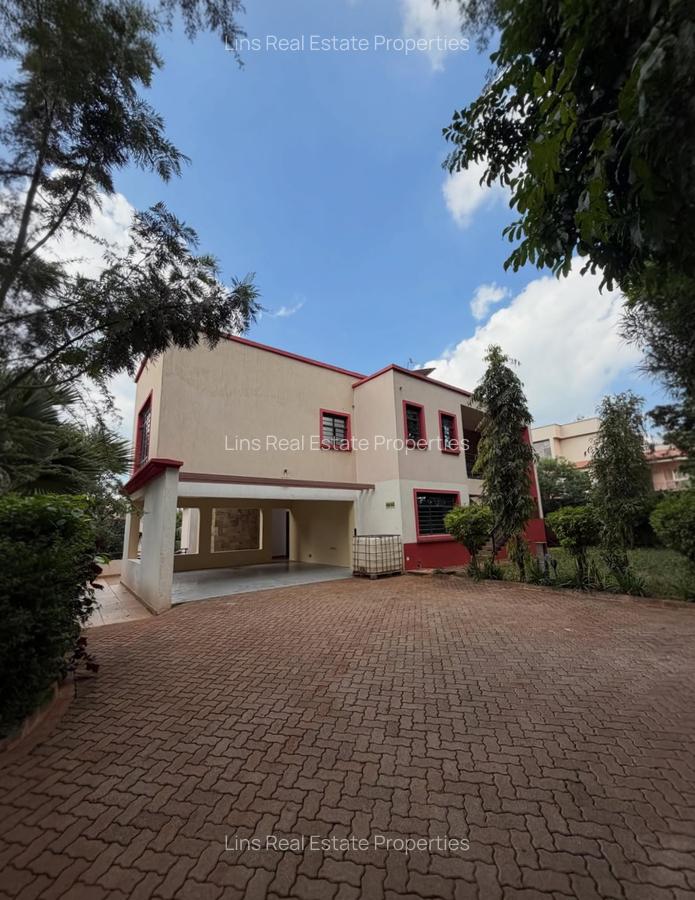 4 Bed Townhouse with En Suite in Runda - 3