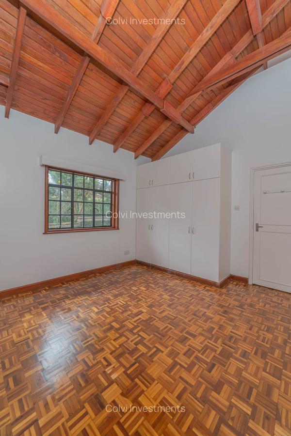 3 Bed House with En Suite in Runda - 13